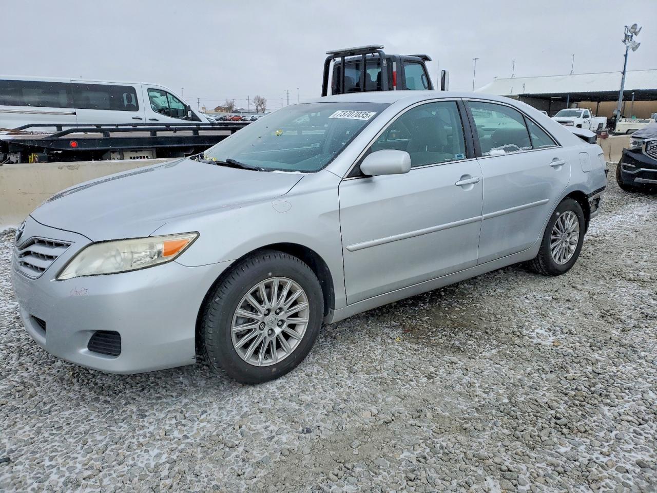 2010 TOYOTA CAMRY