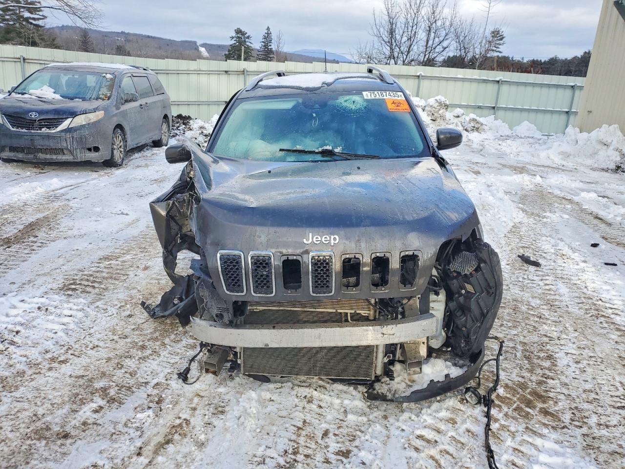 2021 JEEP CHEROKEE