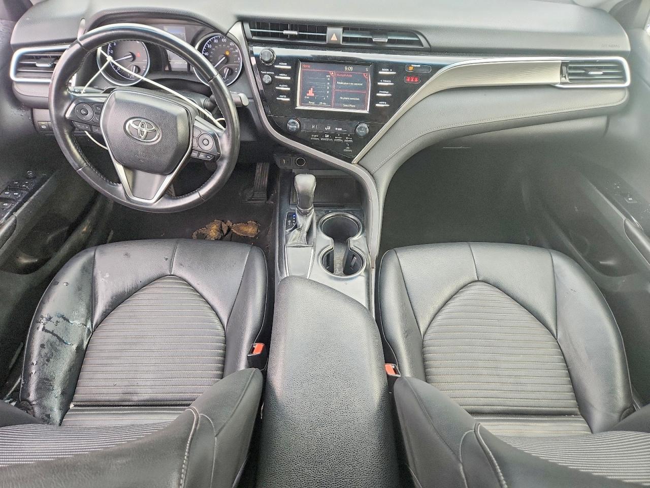 2018 TOYOTA CAMRY