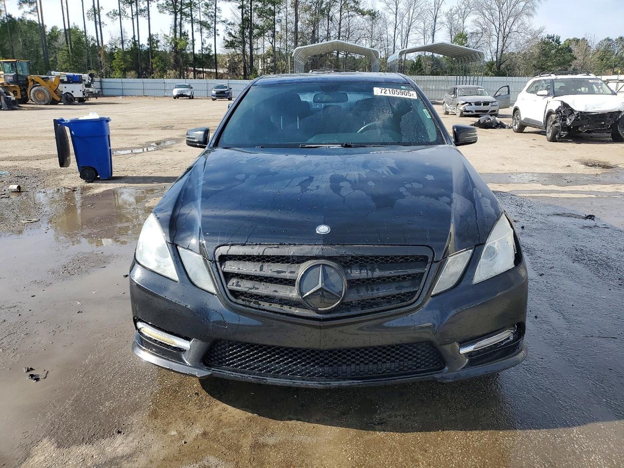 2012 MERCEDES-BENZ E-Class