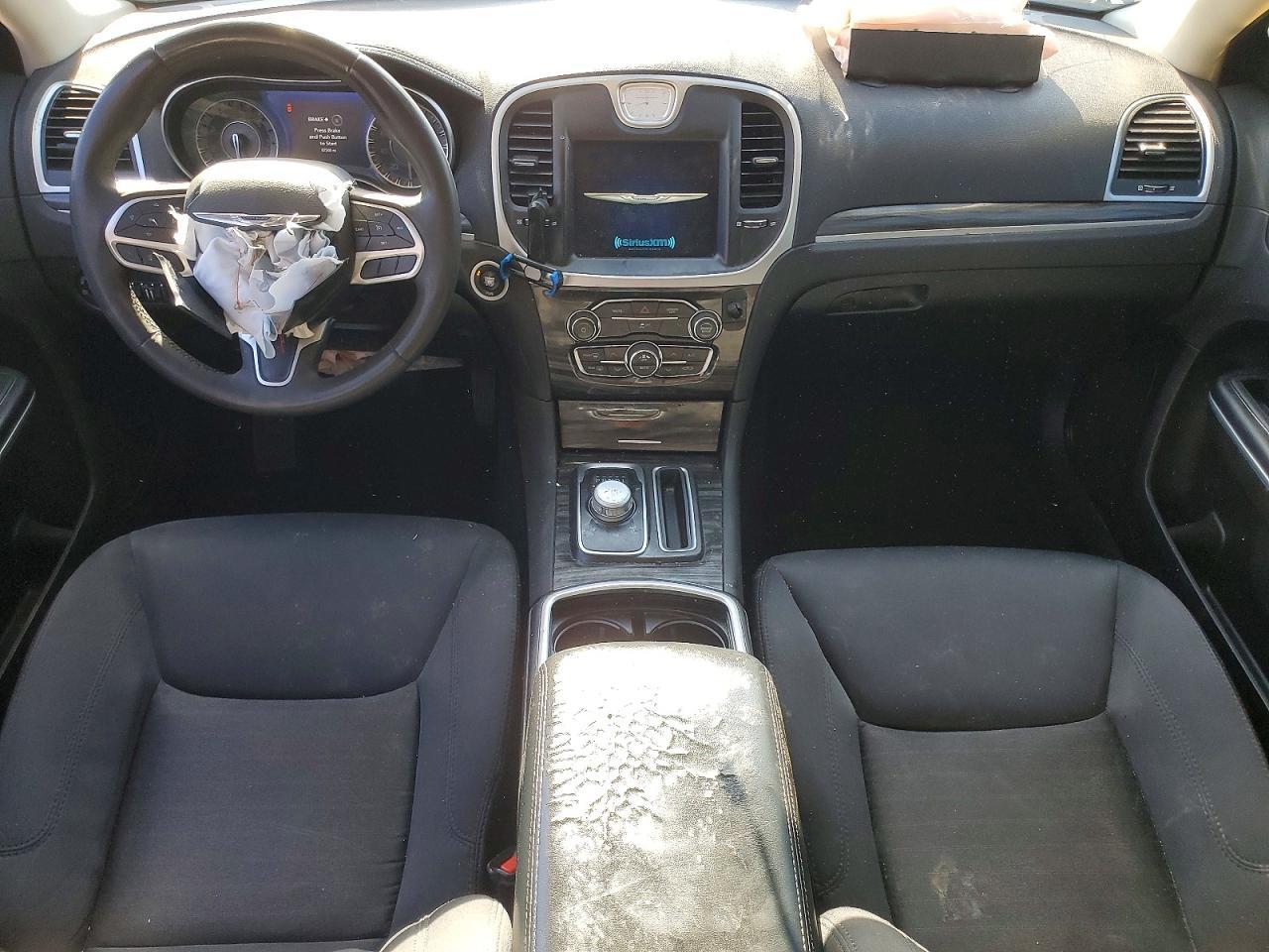 2022 CHRYSLER 300