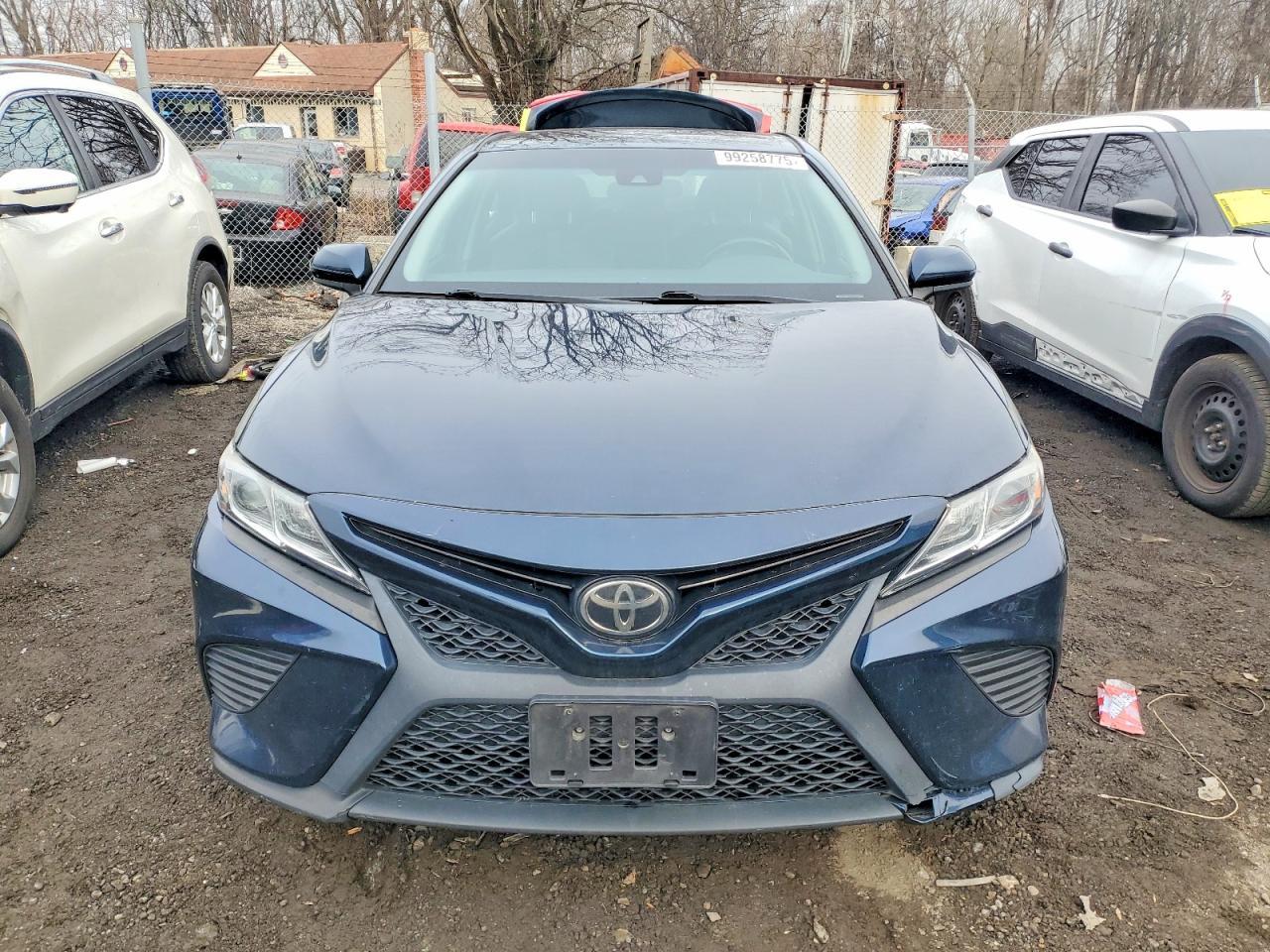 2018 TOYOTA CAMRY