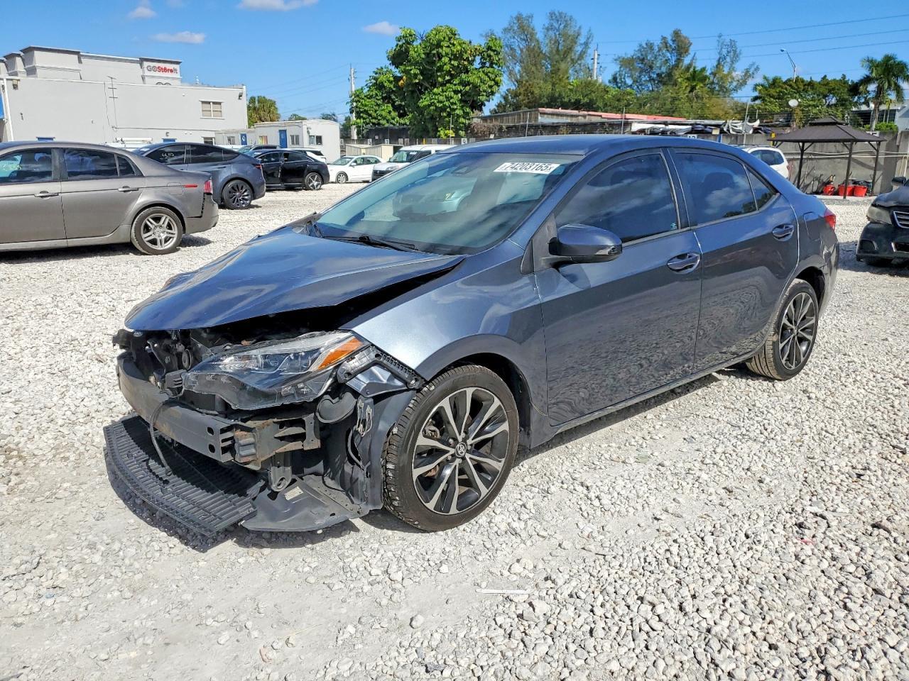 2017 TOYOTA COROLLA