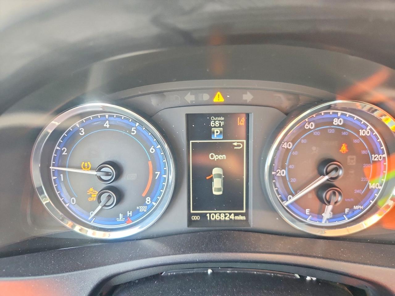 2019 TOYOTA COROLLA