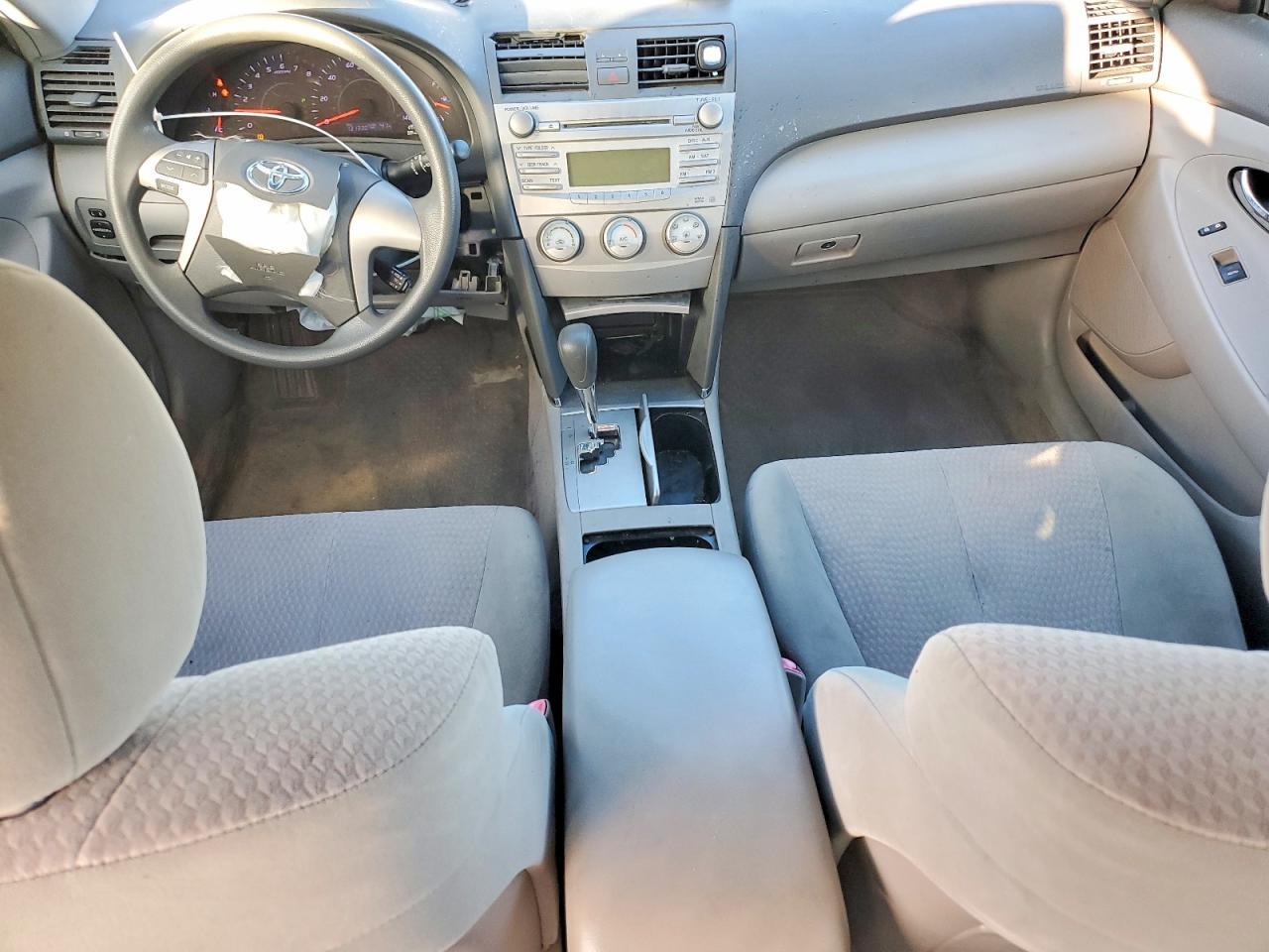 2010 TOYOTA CAMRY