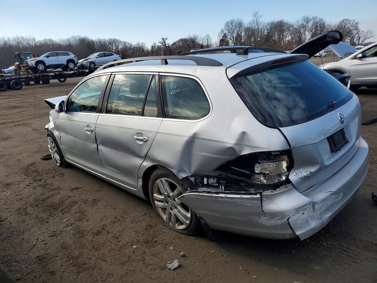 2011 VOLKSWAGEN JETTA