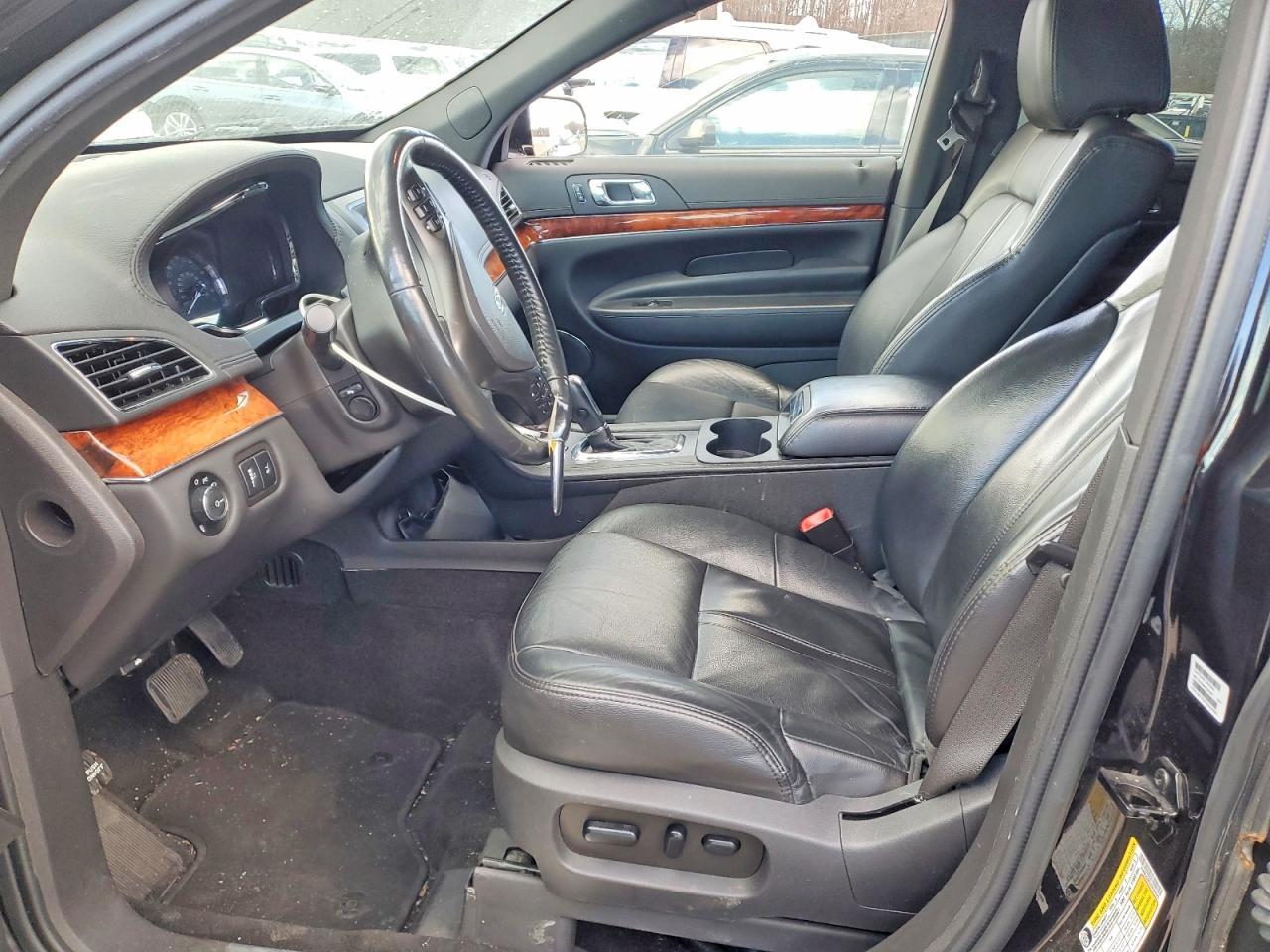 2019 LINCOLN MKT