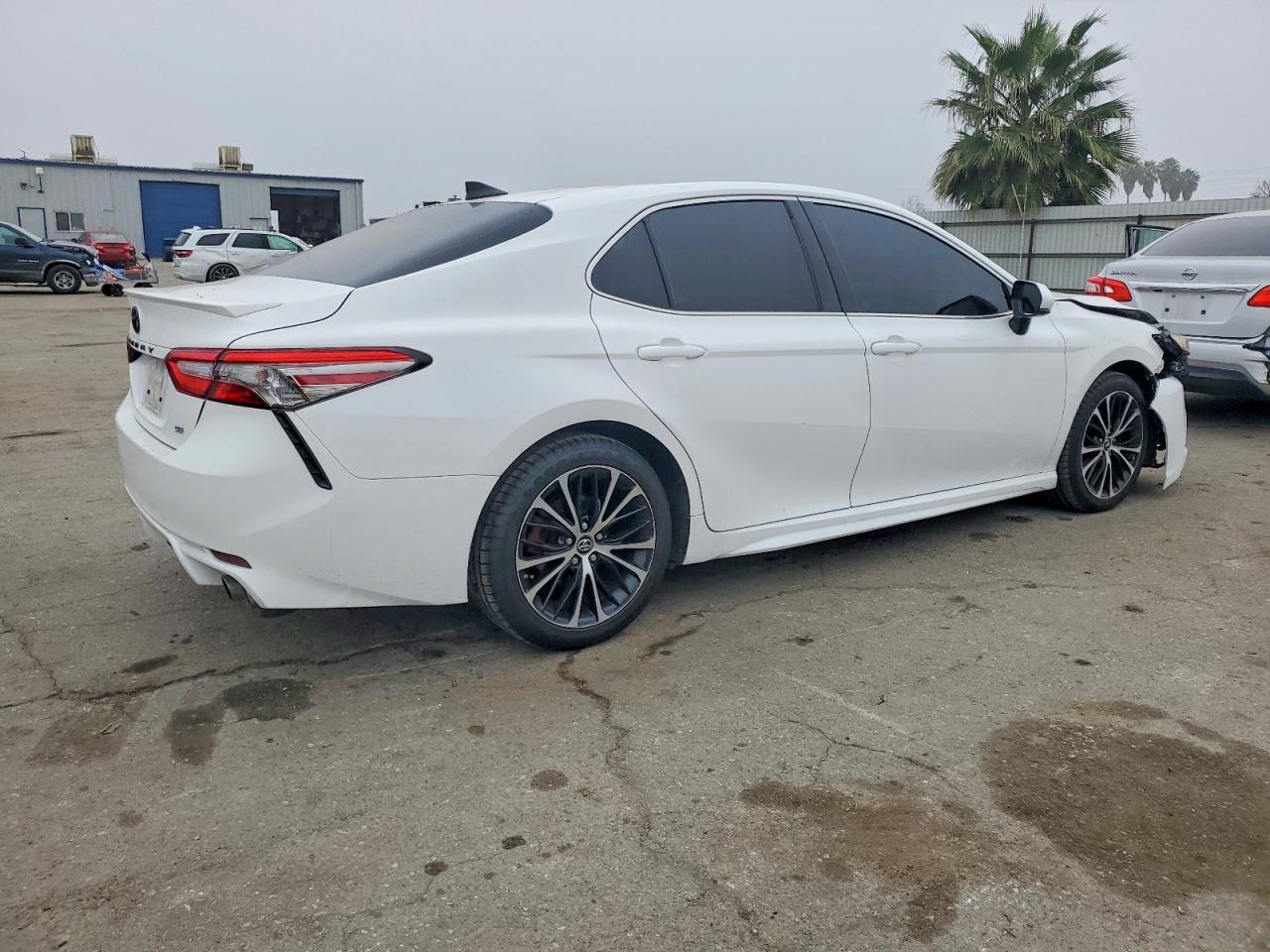 2019 TOYOTA CAMRY