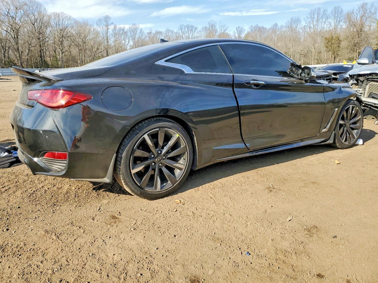 2017 INFINITI Q60