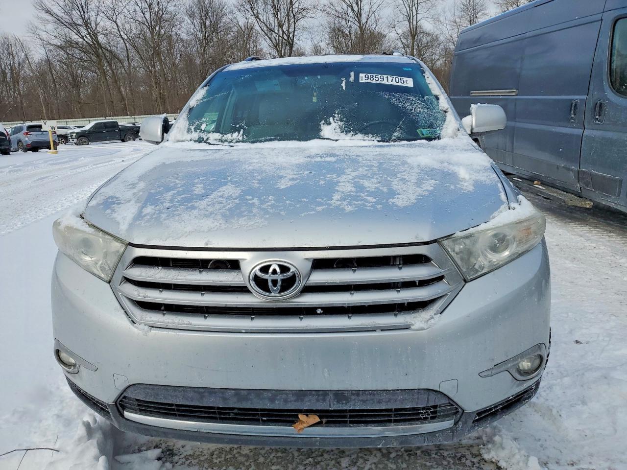 2012 TOYOTA HIGHLANDER