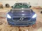 2017 VOLVO S90