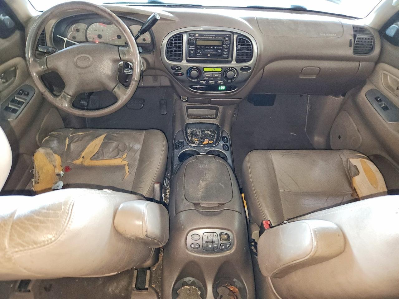 2001 TOYOTA Sequoia