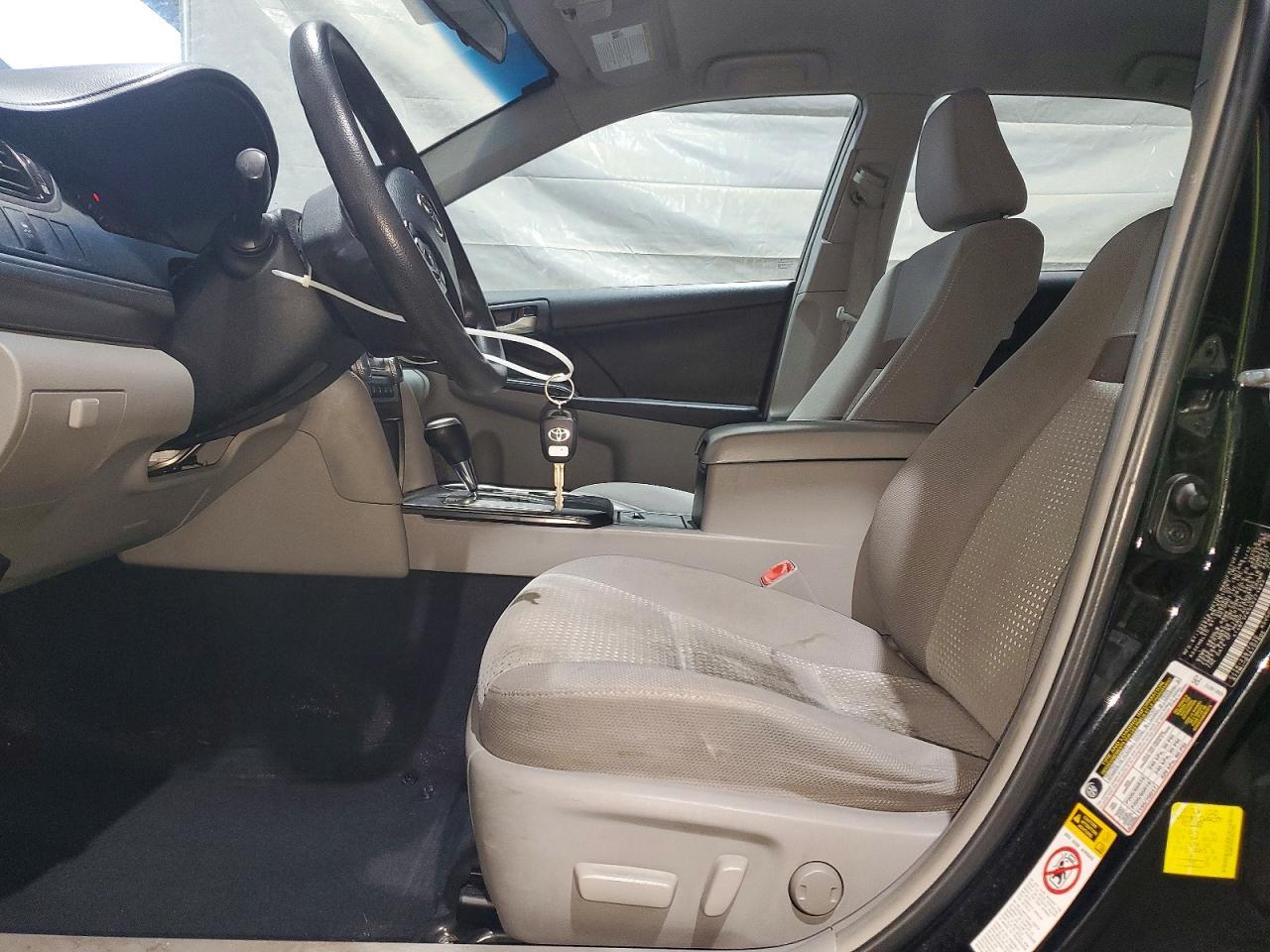 2012 TOYOTA CAMRY