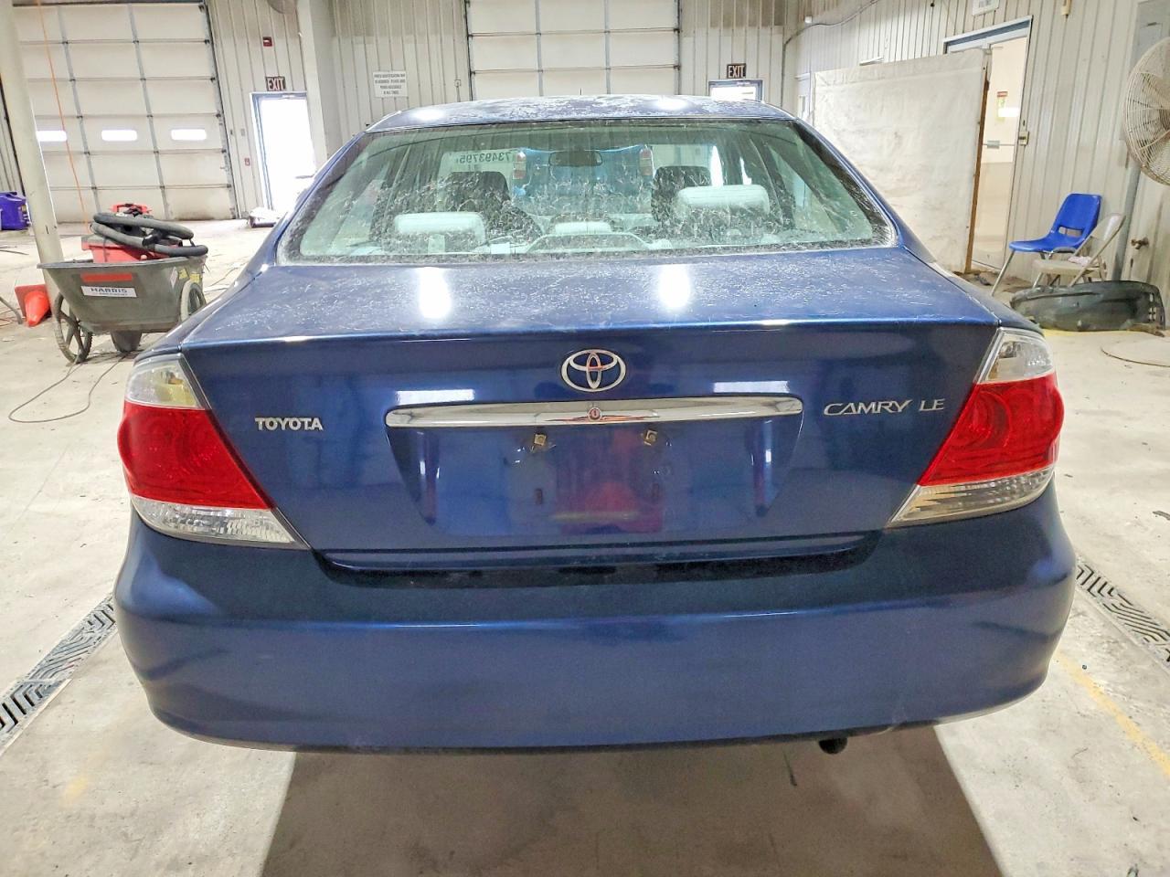 2005 TOYOTA CAMRY