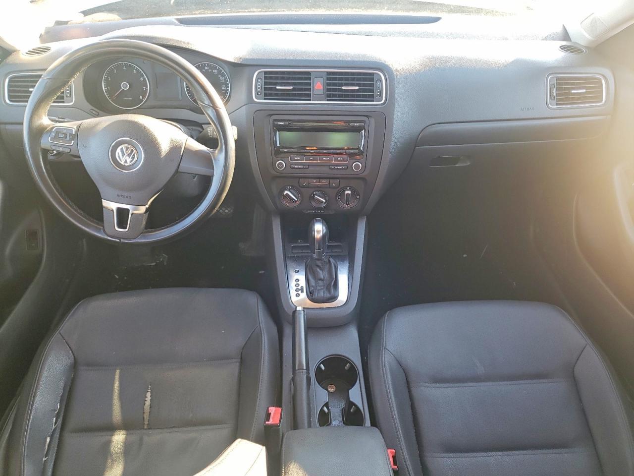 2012 VOLKSWAGEN JETTA