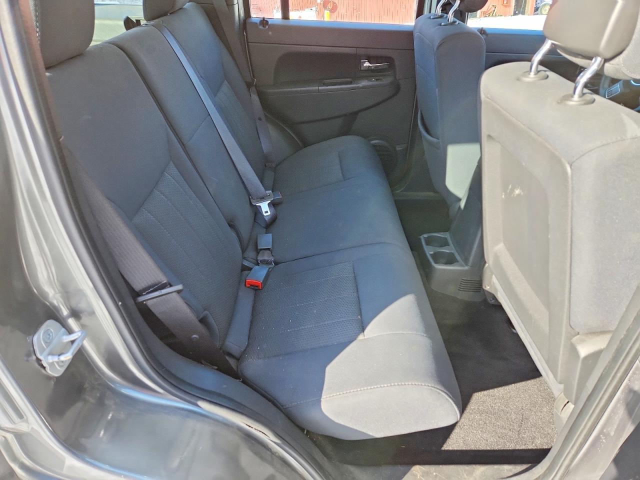 2012 JEEP Liberty