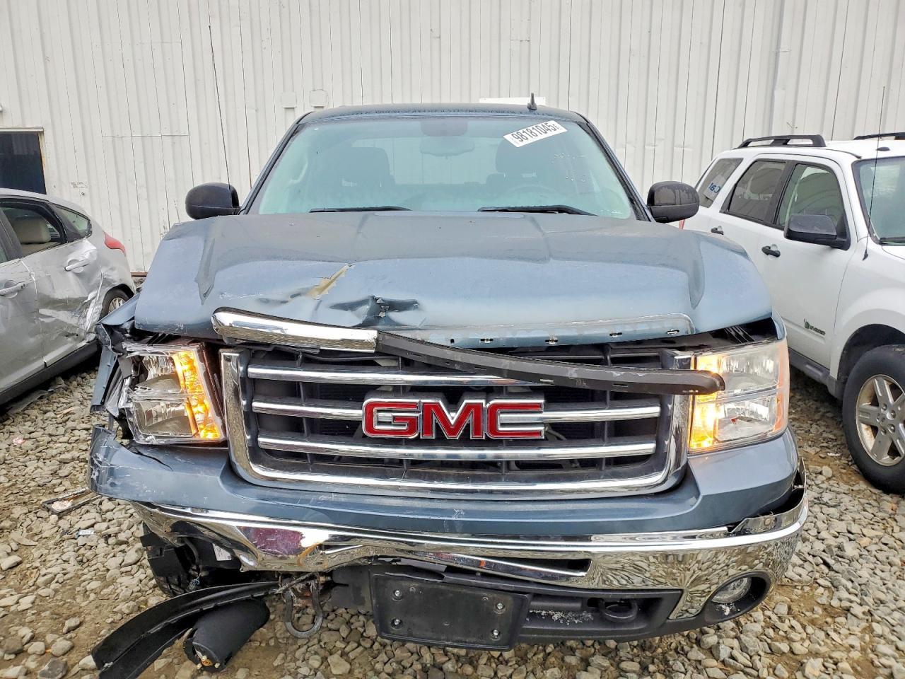2013 GMC Sierra