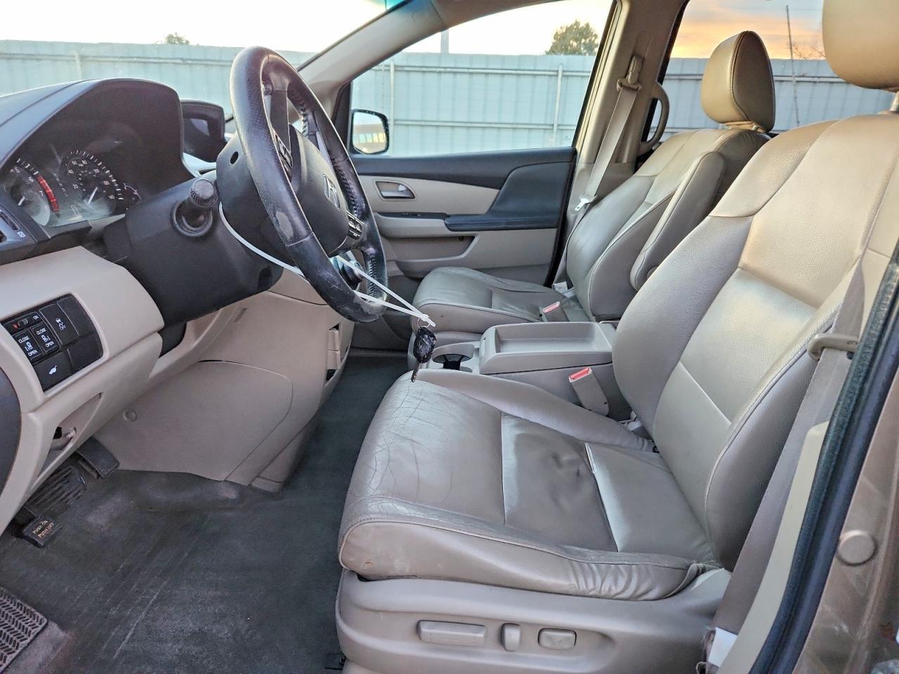 2011 HONDA ODYSSEY