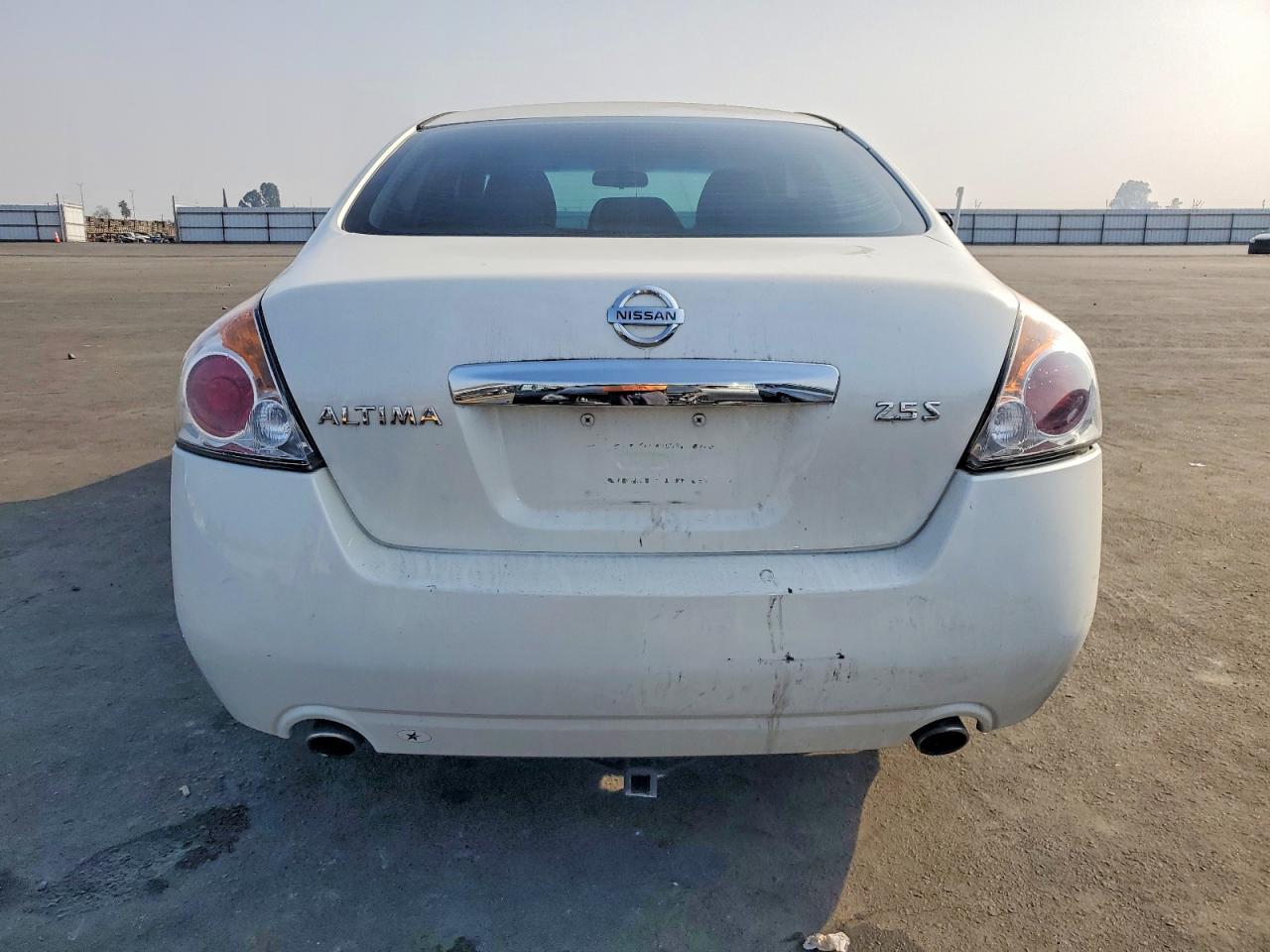 2010 NISSAN ALTIMA