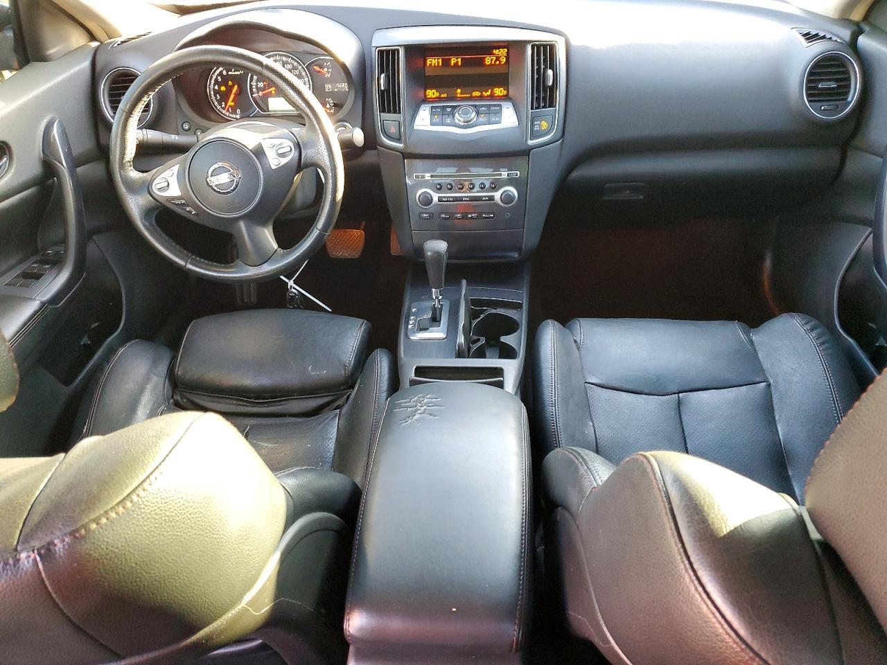 2013 NISSAN Maxima