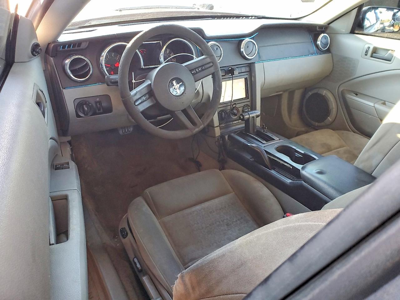 2005 FORD MUSTANG