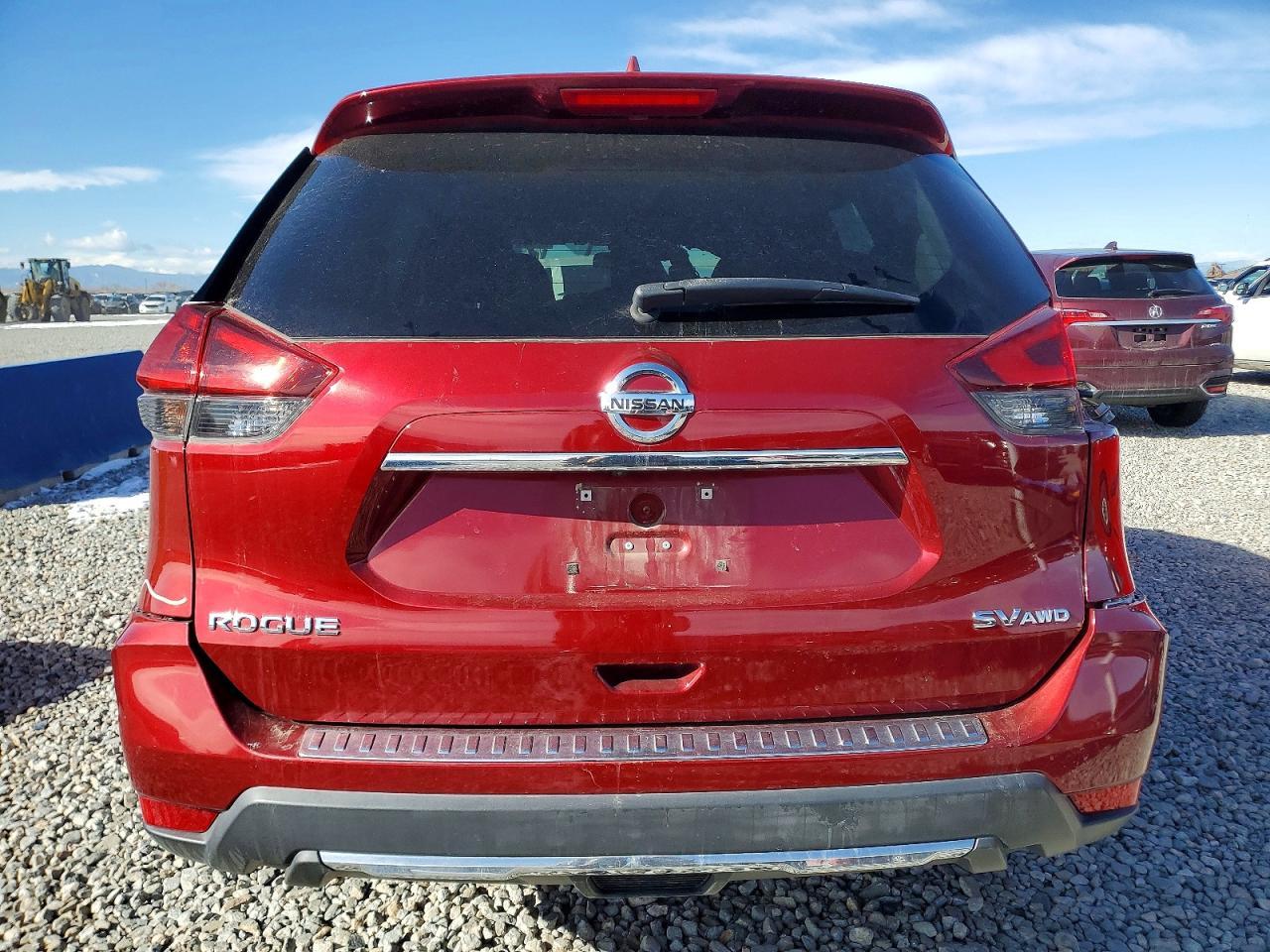 2018 NISSAN ROGUE