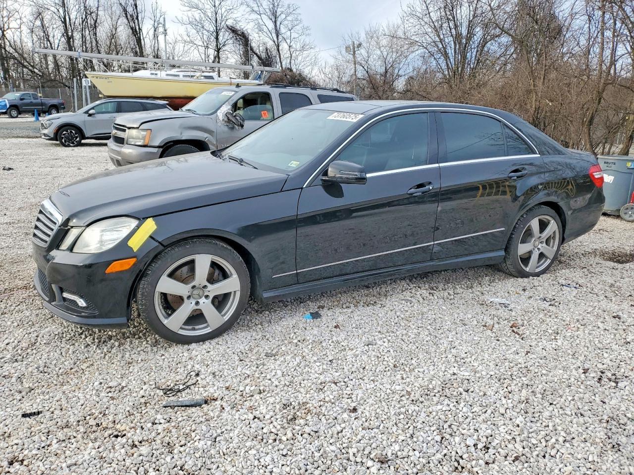 2011 MERCEDES-BENZ E-Class
