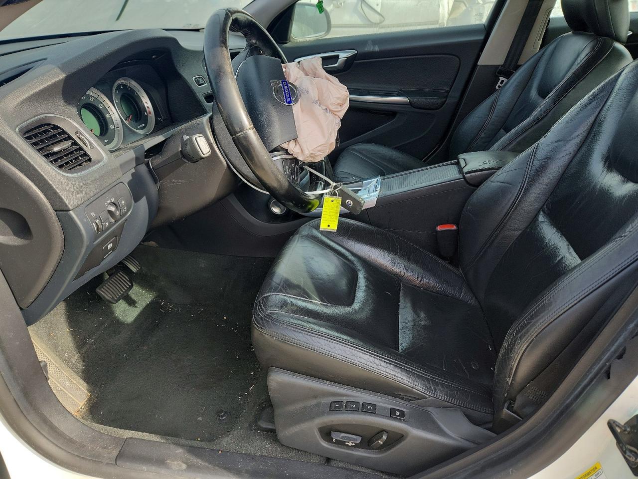 2012 VOLVO S60