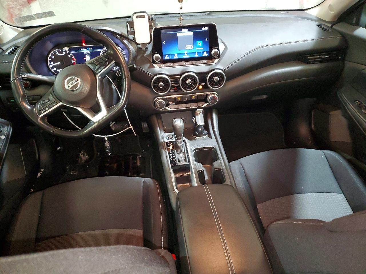 2022 NISSAN SENTRA