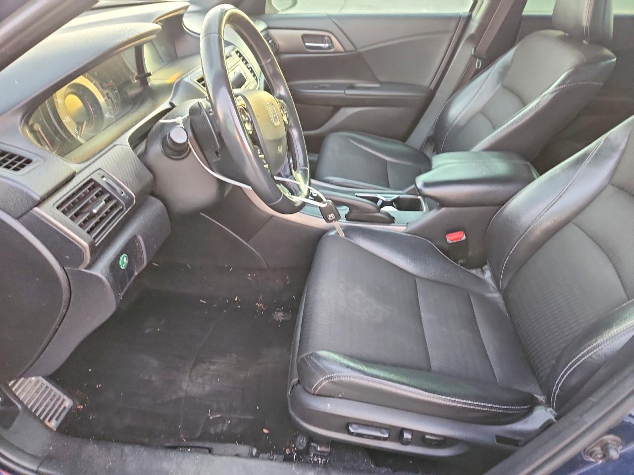 2017 HONDA ACCORD