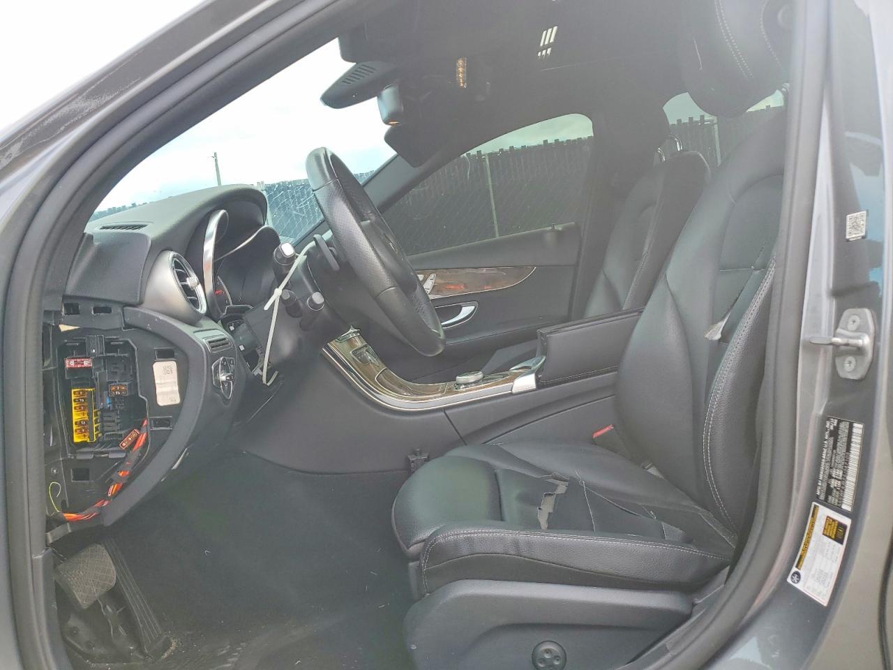 2018 MERCEDES-BENZ C-CLASS