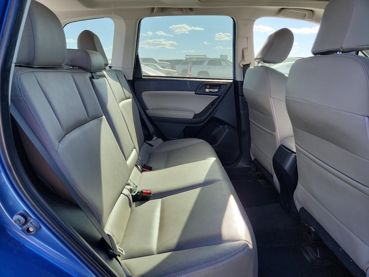 2016 SUBARU FORESTER