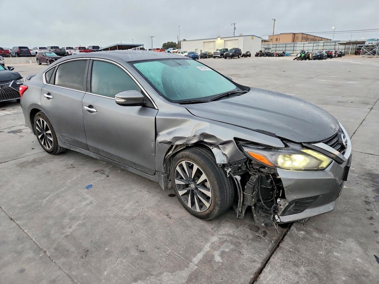 2017 NISSAN ALTIMA