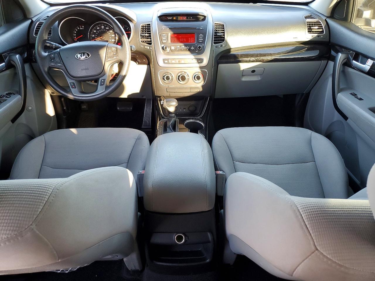 2015 KIA SORENTO