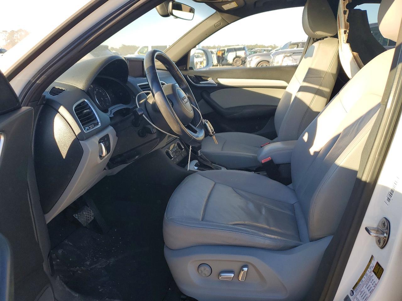 2018 AUDI Q3