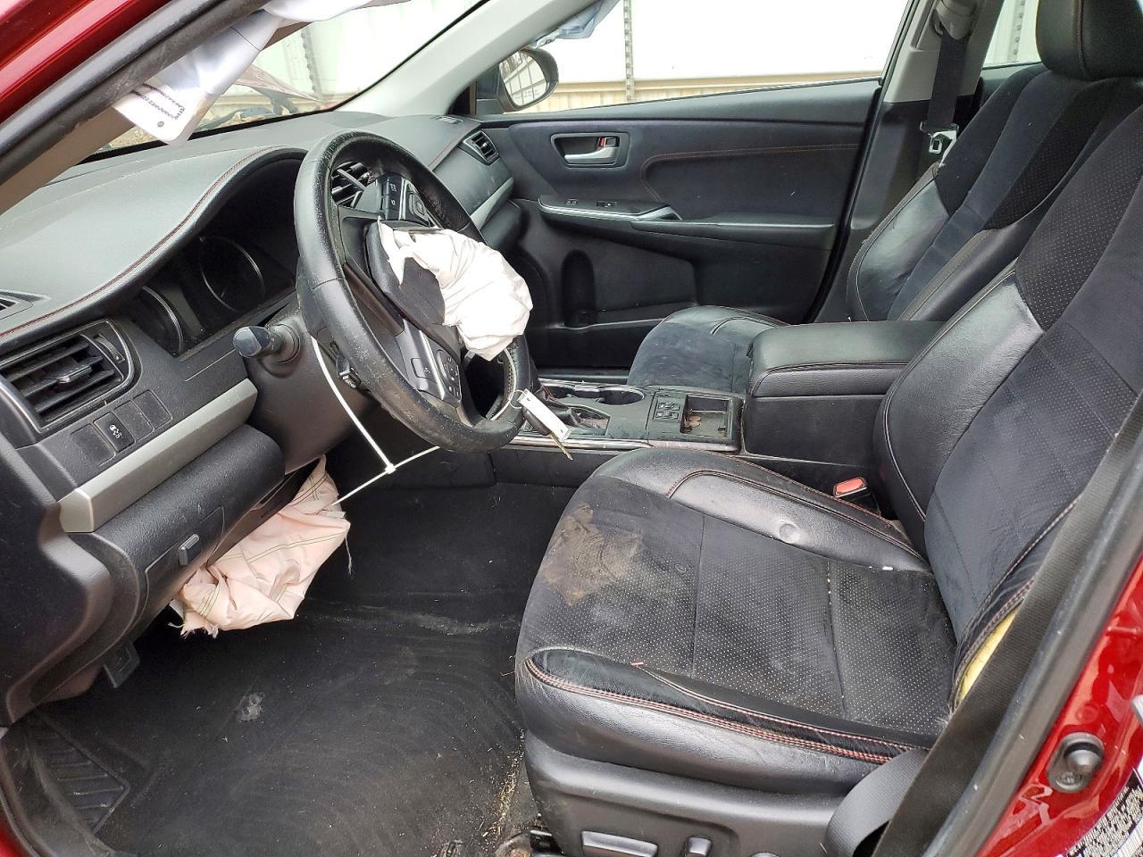 2015 TOYOTA CAMRY