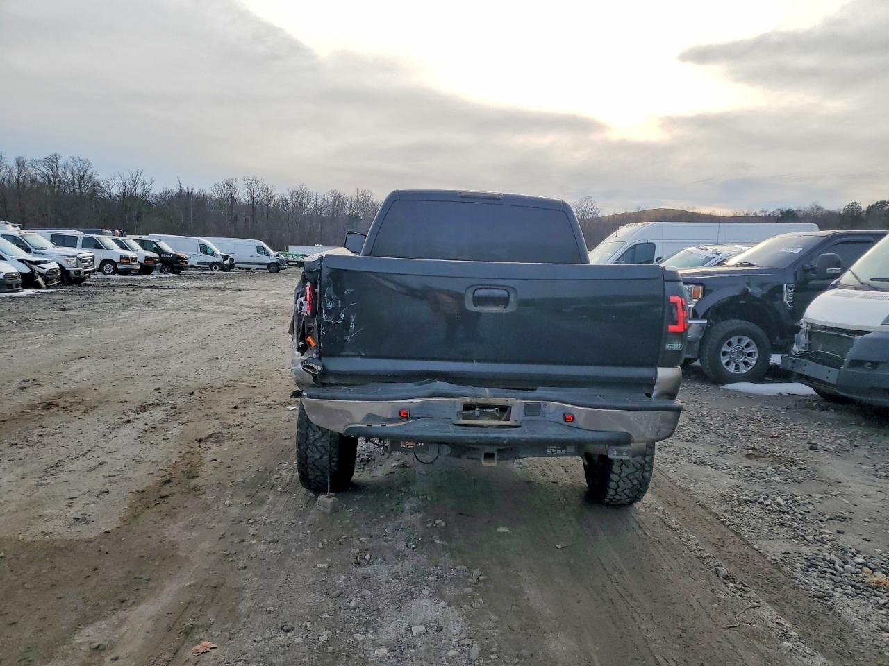 2004 CHEVROLET Silverado 2500