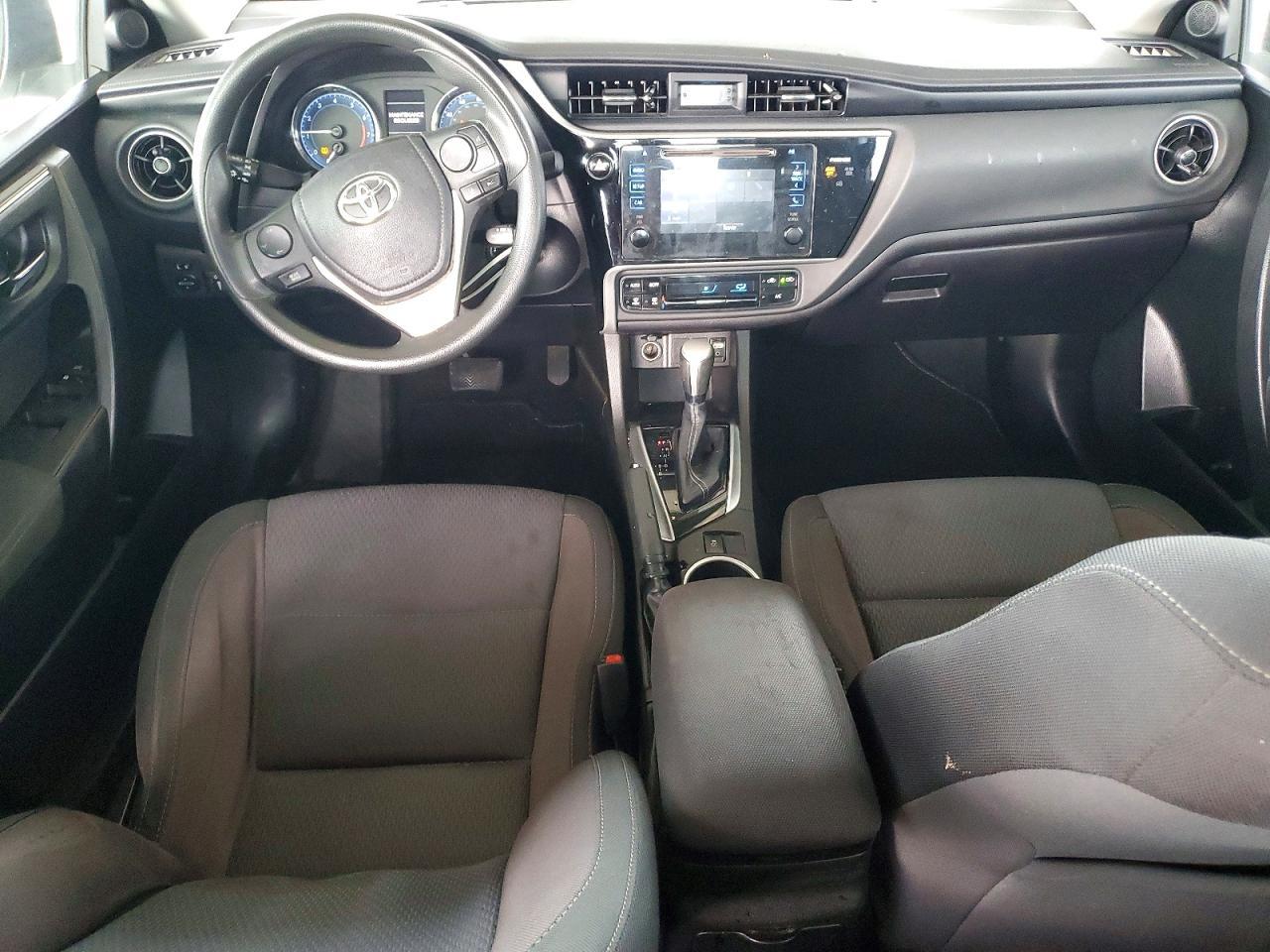 2017 TOYOTA COROLLA