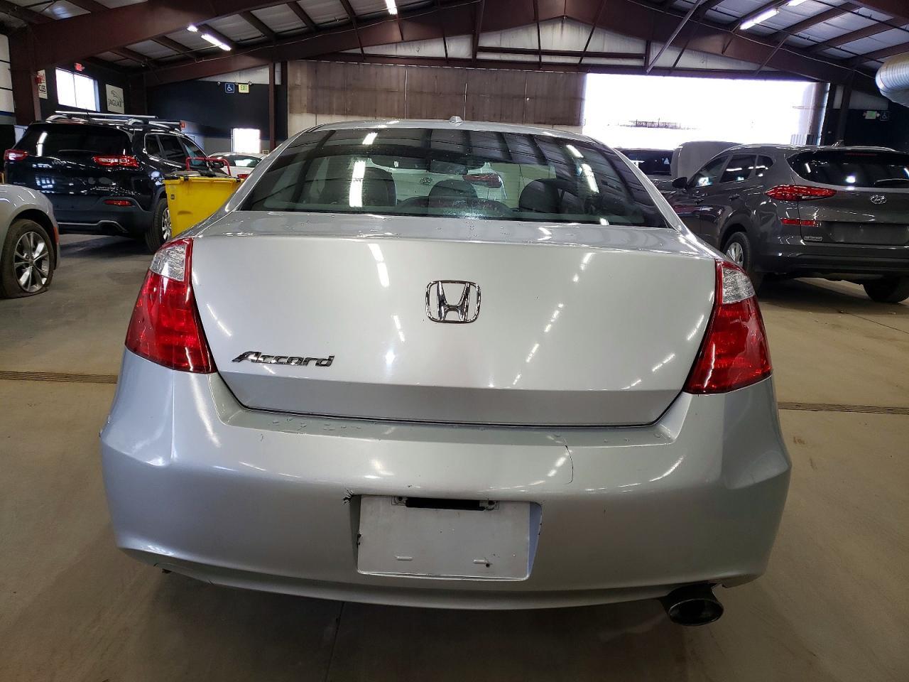 2010 HONDA ACCORD