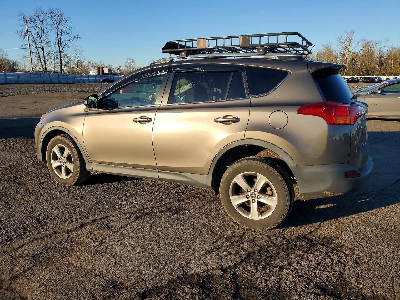 2015 TOYOTA RAV4