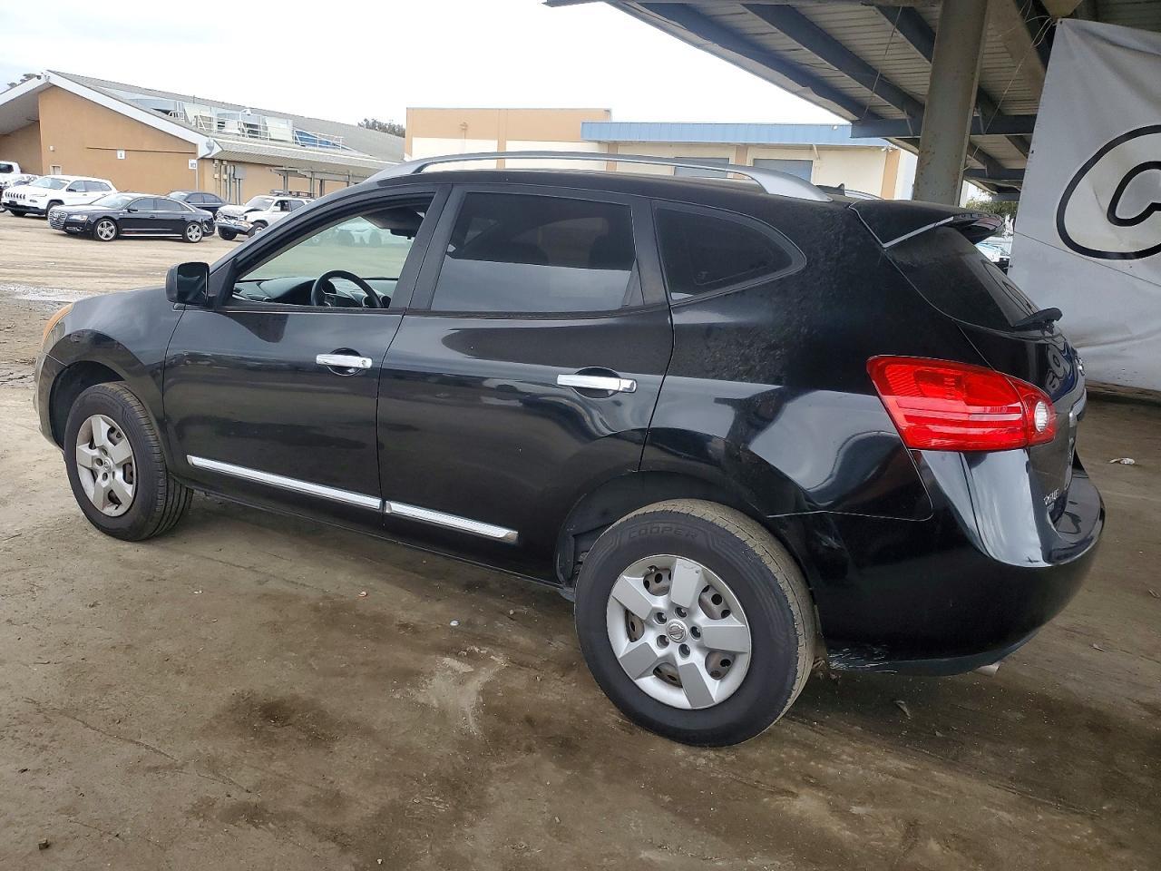 2015 NISSAN ROGUE