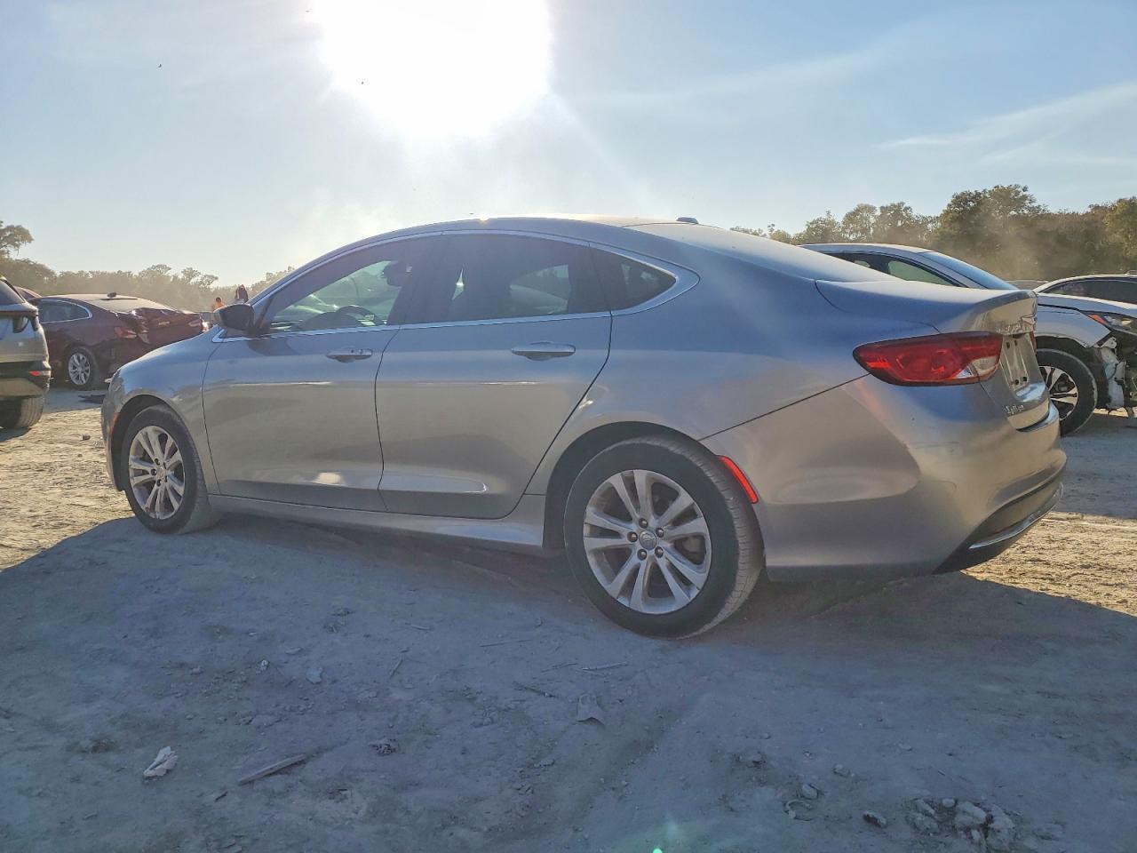2015 CHRYSLER 200