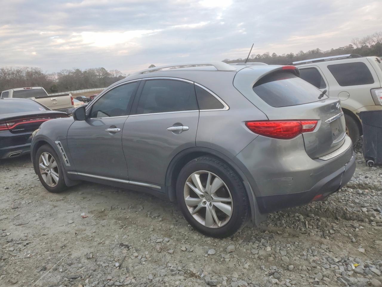 2012 INFINITI FX35