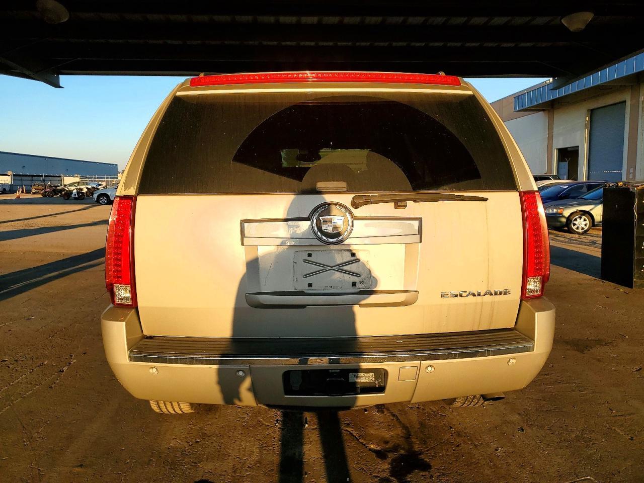 2008 CADILLAC ESCALADE