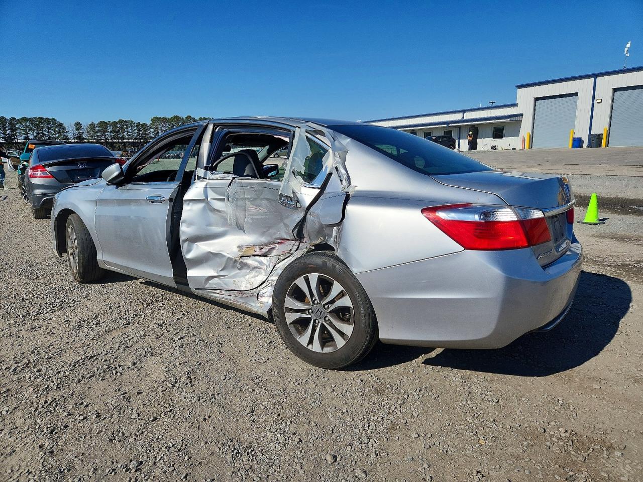 2015 HONDA ACCORD
