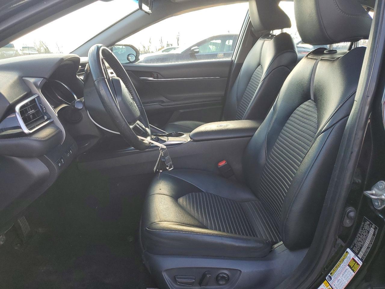2018 TOYOTA CAMRY