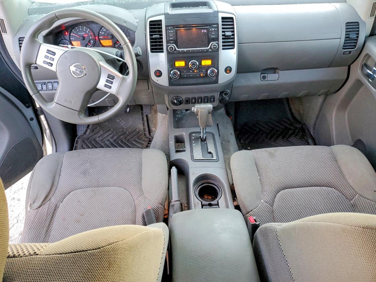 2015 NISSAN Frontier