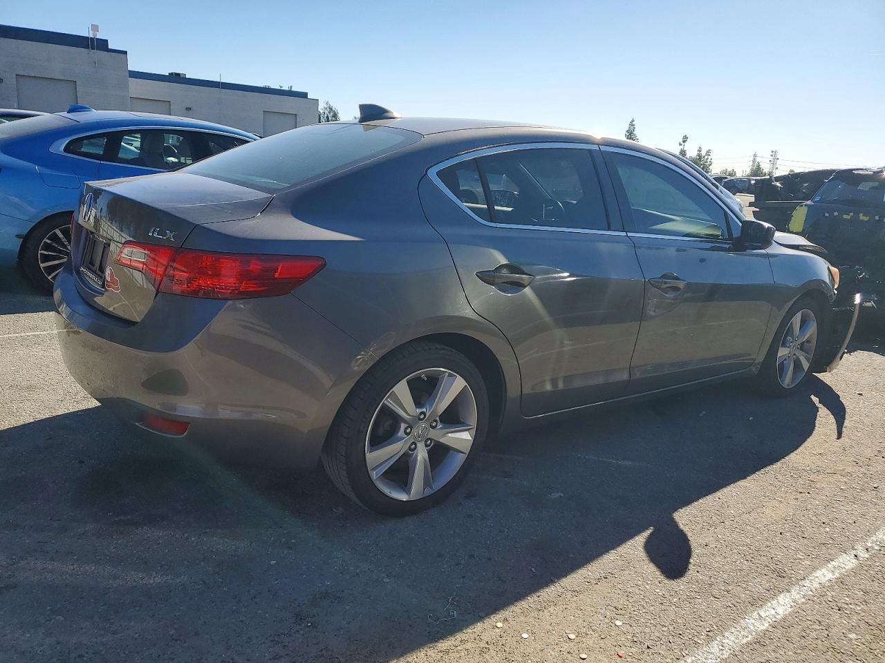 2013 ACURA ILX