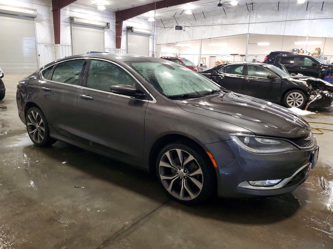 2015 CHRYSLER 200