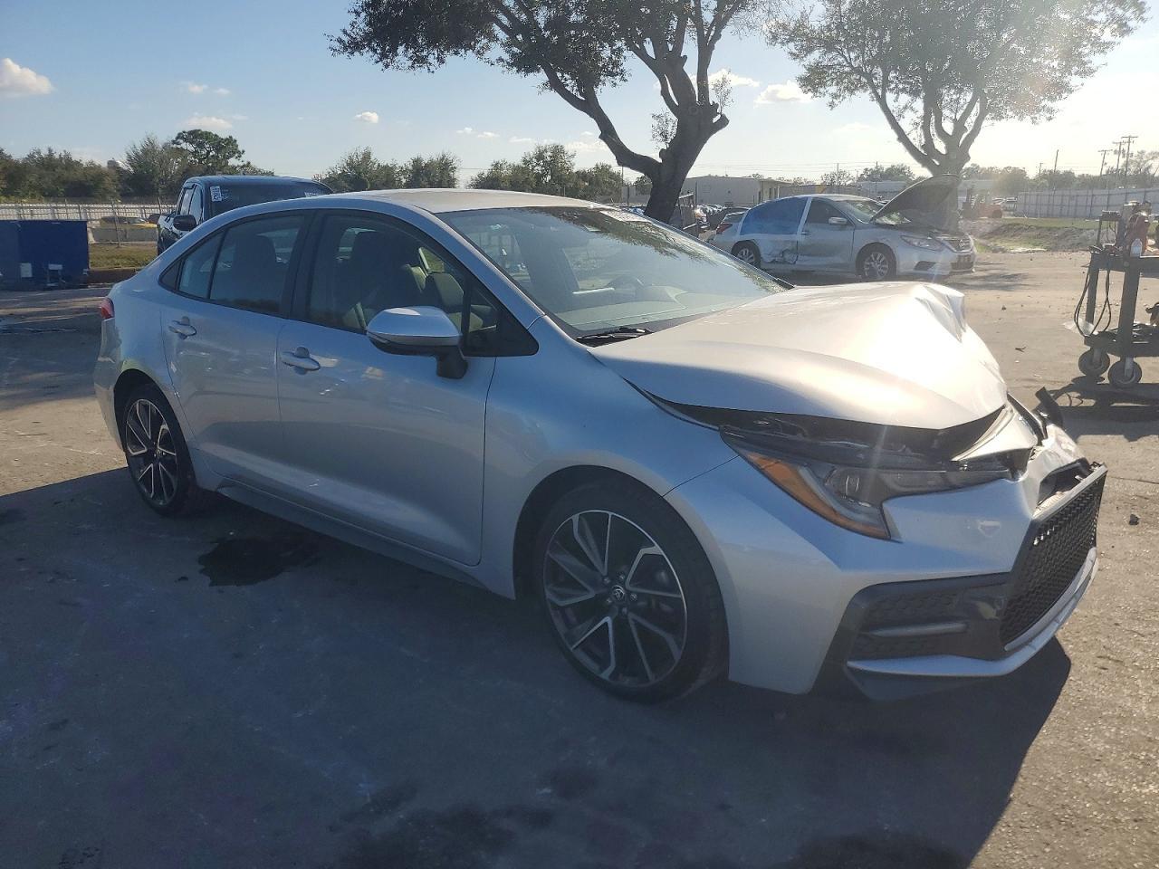 2022 TOYOTA COROLLA